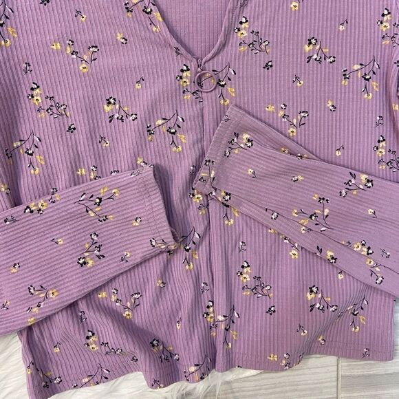 Me To We Purple Floral Zip Up Long Sleeve - Picture 5 of 8